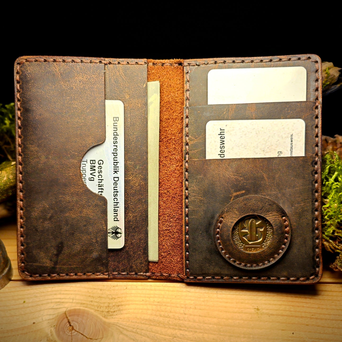 Ausweisetui mittel mit Coinhalter