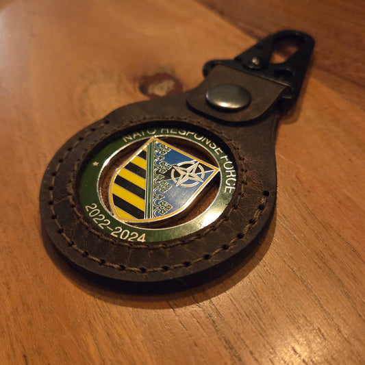 Anhänger mit Karabiner