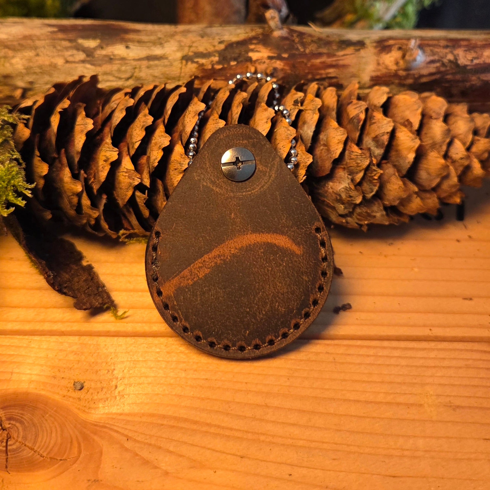 Kettennhänger aus Leder Coinhülle, Münzhülle Leder, Münze, Coin, Lederhülle, Münzetuis, coin case, challange coin, Kette